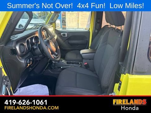 Used 2023 Jeep Wrangler Sport AWD/4WD image 14