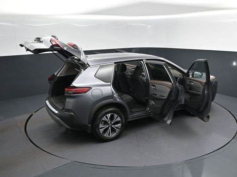Used 2023 Nissan Rogue SV FWD image 45