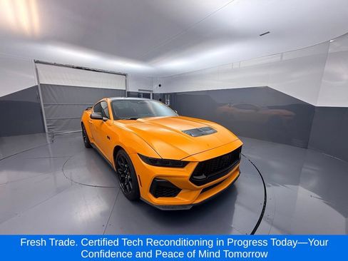 Used 2026 Ford Mustang GT w/ GT Performance Package RWD image 6