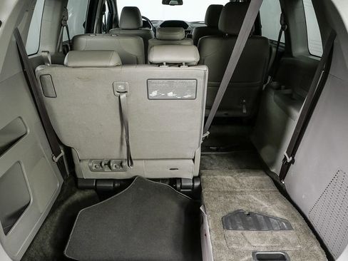 Used 2014 Honda Odyssey EX-L image 29
