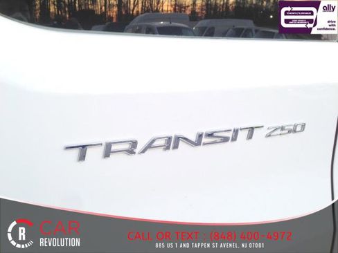 Used 2019 Ford Transit 250 148 Medium Roof w/ Interior Upgrade Package image 66