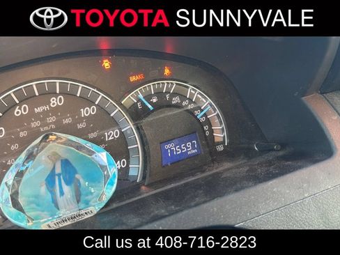 Used 2014 Toyota Camry SE FWD image 3