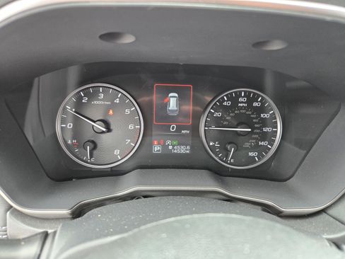 Used 2024 Subaru Outback Limited AWD/4WD image 17