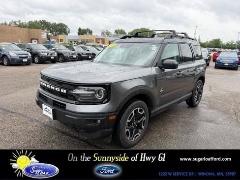 Used 2022 Ford Bronco Sport Outer Banks w/ Tech Package AWD/4WD image 1