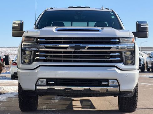 Used 2020 Chevrolet Silverado 2500 High Country w/ Technology Package AWD/4WD image 6