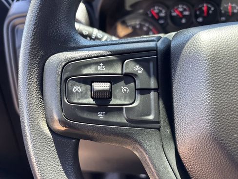 Used 2022 Chevrolet Silverado 1500 Custom RWD image 19