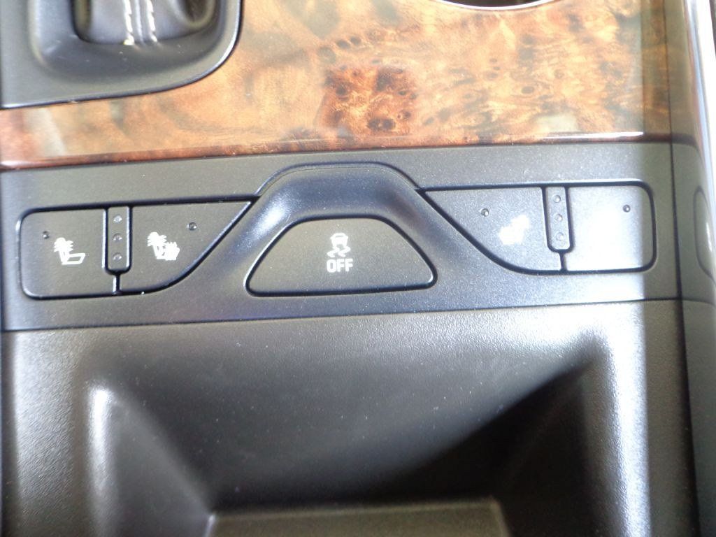 Used 2014 Chevrolet Impala LT FWD image 24