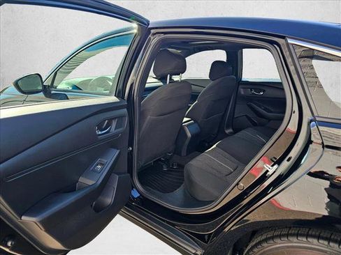Used 2023 Honda Accord Sport image 14
