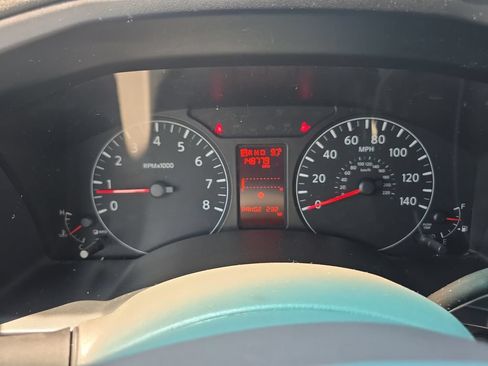 Used 2015 Nissan NV 3500 SV RWD image 25