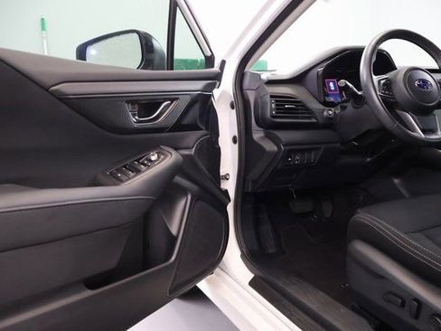 Used 2025 Subaru Legacy Premium image 8