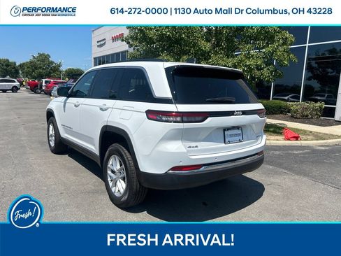 Used 2026 Jeep Grand Cherokee Laredo AWD/4WD image 6