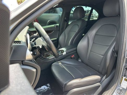 Used 2019 Mercedes-Benz C 300 Sedan image 8
