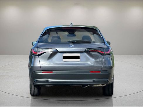 New 2027 Honda HR-V LX image 4