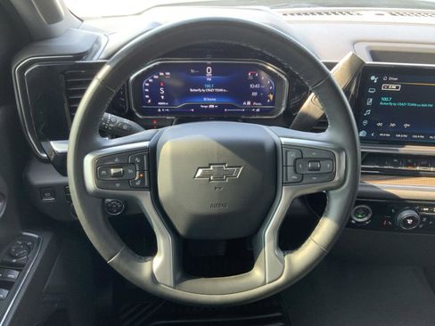 Used 2024 Chevrolet Silverado 1500 RST image 26