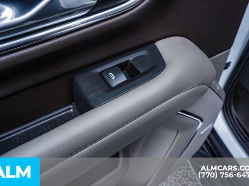 Used 2024 Chevrolet Tahoe LT image 59