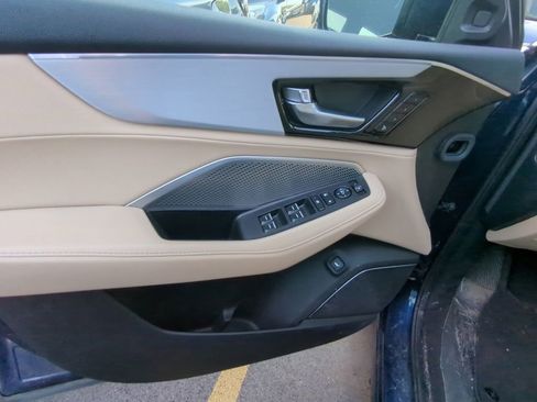 Used 2022 Acura MDX SH-AWD image 8