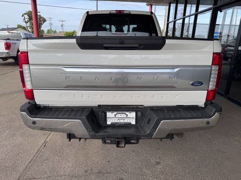 Used 2019 Ford F350 Platinum w/ Platinum Ultimate Package AWD/4WD image 3