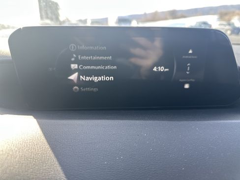 Used 2025 MAZDA MAZDA3 s image 25