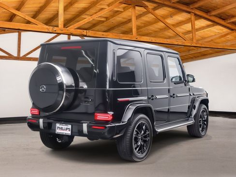 Used 2025 Mercedes-Benz G 550 image 5