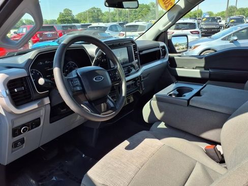 Used 2023 Ford F150 XLT image 12
