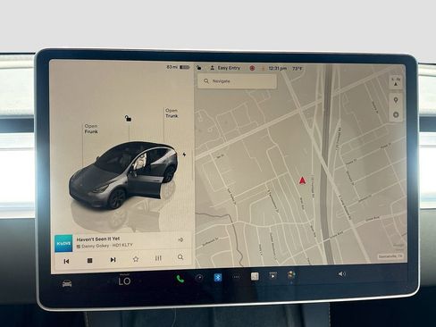 Used 2025 Tesla Model Y Long Range RWD image 13