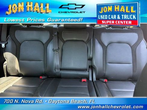 Used 2025 RAM 1500 Laramie AWD/4WD image 25
