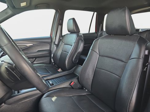 Certified 2023 Honda Passport EX-L image 17