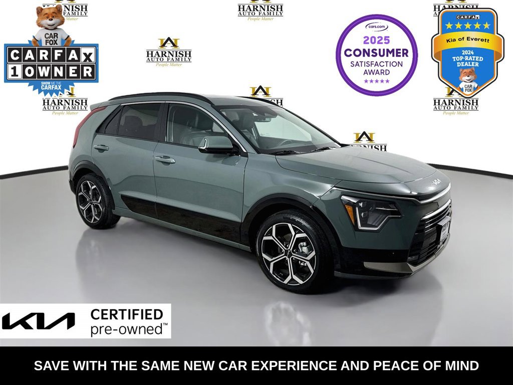 Used 2025 Kia Niro SX Touring FWD image 1