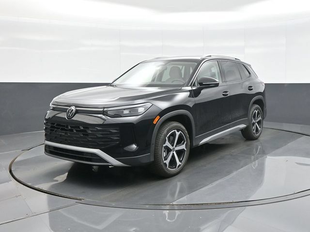New 2026 Volkswagen Tiguan SE AWD/4WD image 3