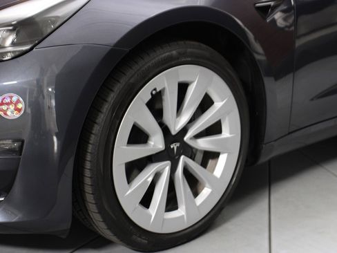 Used 2023 Tesla Model 3 Long Range image 5