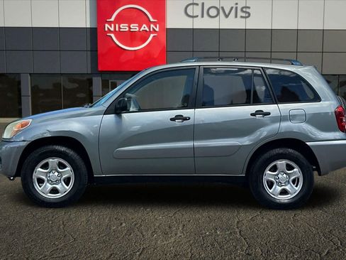 Used 2004 Toyota RAV4 2WD image 6