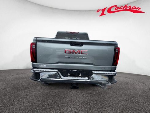 New 2026 GMC Sierra 2500 SLT w/ SLT Premium Package image 4