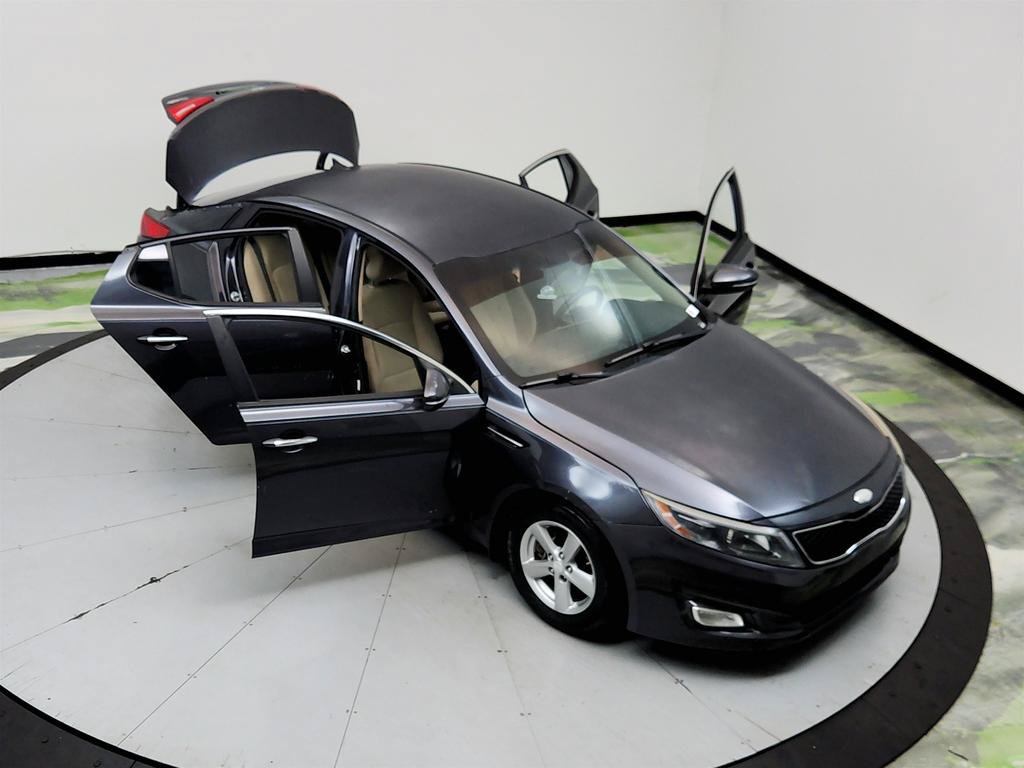 Used 2015 Kia Optima LX FWD image 32