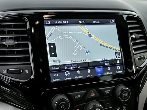 Used 2021 Jeep Grand Cherokee Trackhawk AWD/4WD image 34