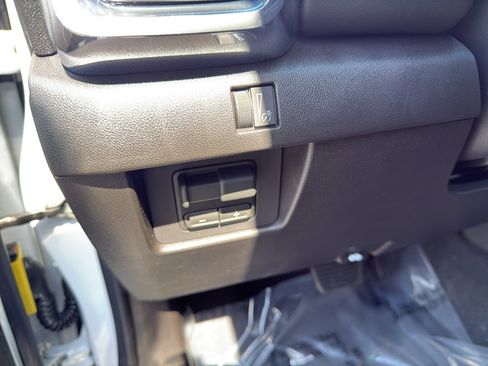 New 2026 GMC Canyon Elevation RWD image 38