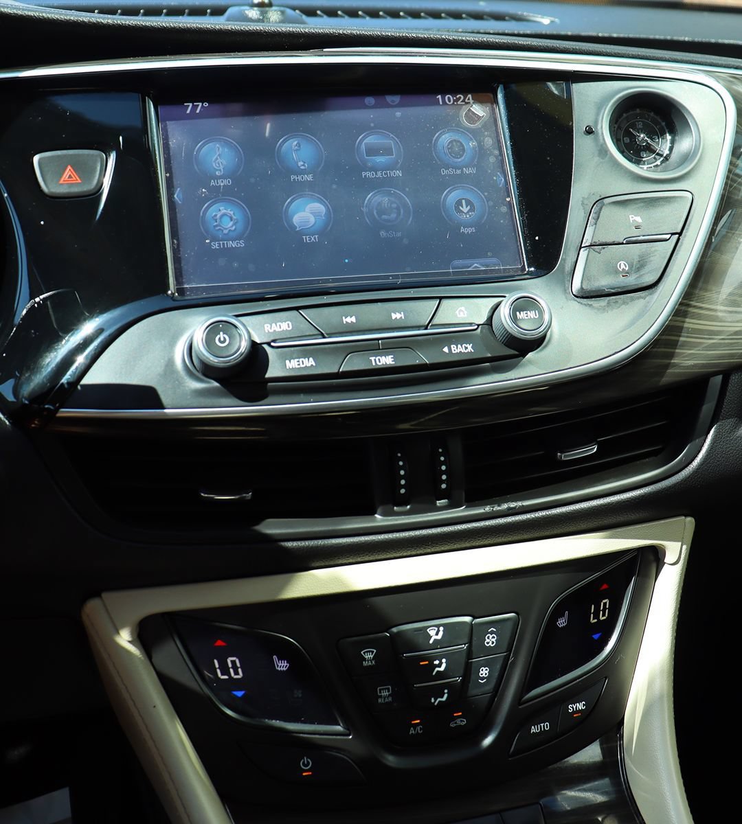 Used 2020 Buick Envision Preferred AWD/4WD image 44