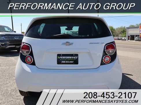 Used 2014 Chevrolet Sonic LT FWD image 4