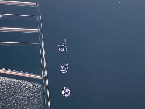 Used 2022 Jeep Wagoneer Series I image 15