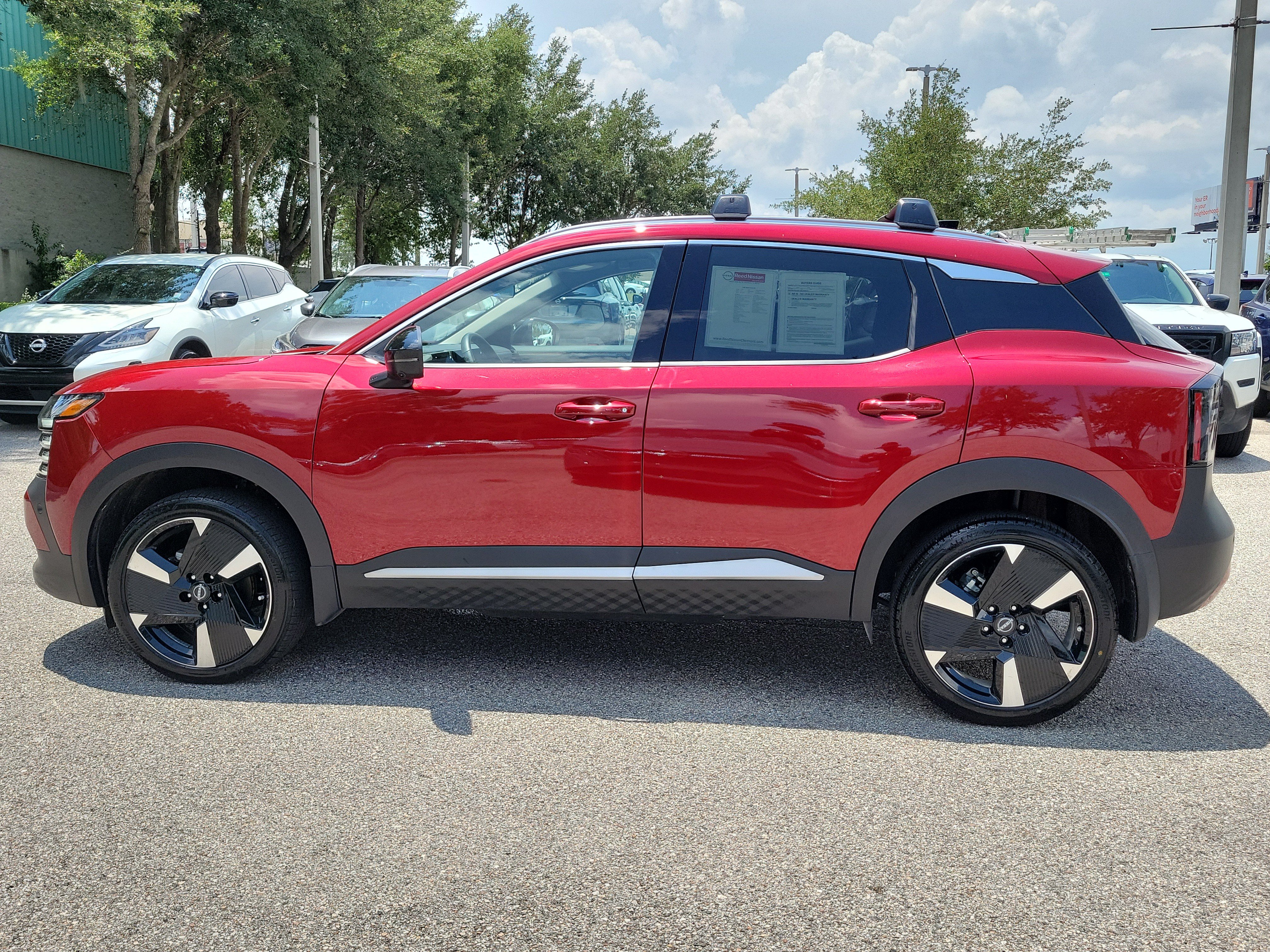 Certified 2026 Nissan Kicks SR w/ Cold Weather Package AWD/4WD image 9