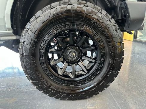 Used 2022 Ford Bronco Outer Banks image 23