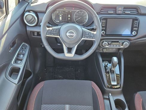 New 2025 Nissan Versa SR w/ Trunk Package FWD image 5