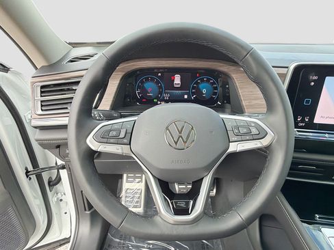 New 2026 Volkswagen Atlas SEL Premium R-Line AWD/4WD image 40