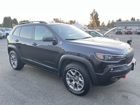 Used 2021 Jeep Cherokee Trailhawk w/ Trailer Tow Group image 7