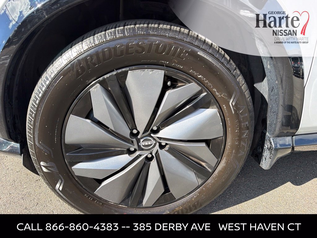 Certified 2024 Nissan Ariya AWD image 37