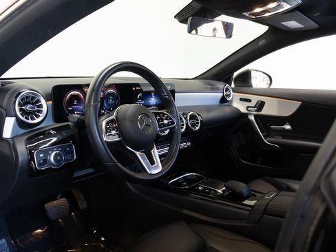 Used 2023 Mercedes-Benz CLA 250 image 17