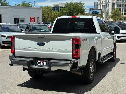 Used 2025 Ford F250 Lariat AWD/4WD image 3