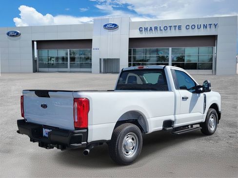 New 2026 Ford F250 XL image 4