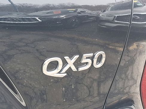 Used 2025 INFINITI QX50 Luxe image 24