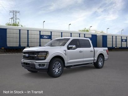 New 2025 Ford F150 XLT w/ Equipment Group 302A MID