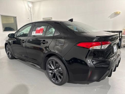 New 2026 Toyota Corolla SE FWD image 5